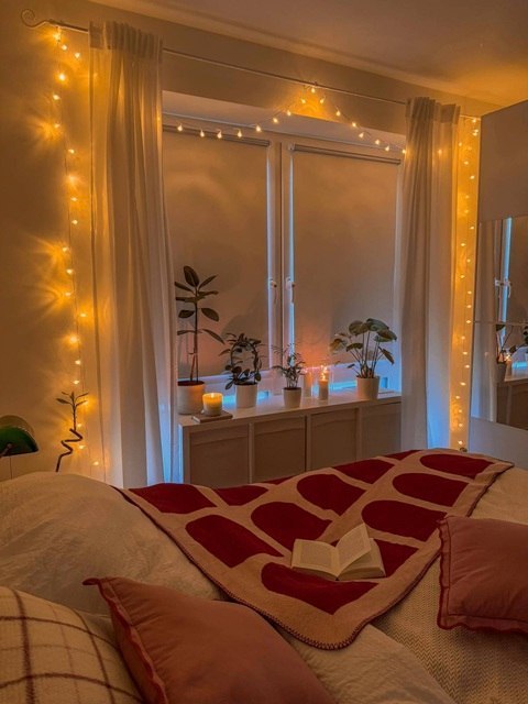 Cozy Bedroom with Warm Lighting