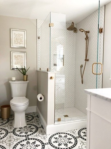 what tiles to use in a small bathroom