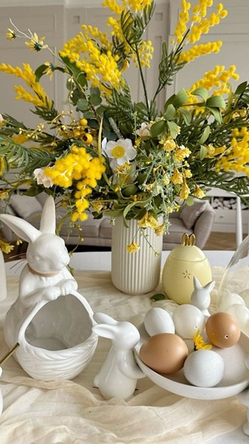 10 Easy DIY Simple Easter Table Decorations Centerpieces Ideas