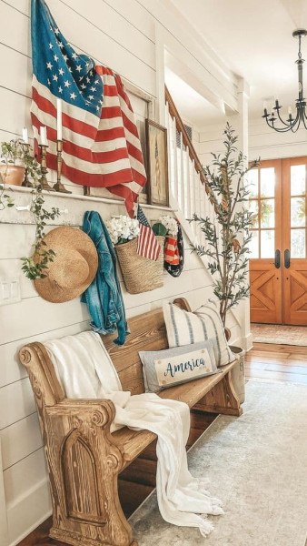 Flag-Inspired Entryway Wall