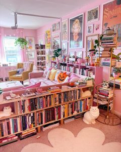 Girly Apartment Decor