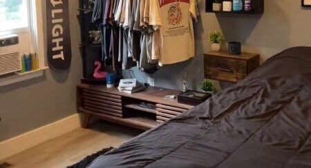 10 Dorm Room Ideas for Guys That Are Stylish & Practical