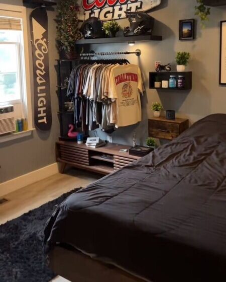 10 Dorm Room Ideas for Guys That Are Stylish & Practical